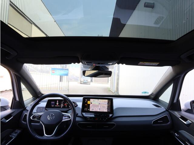 Volkswagen ID.3 Pro 58 kWh 150KW | Panodak | Warmtepomp | IQ Light Matrix | Keyless | Achteruitrijcamera | Stoel&stuurverwarming |