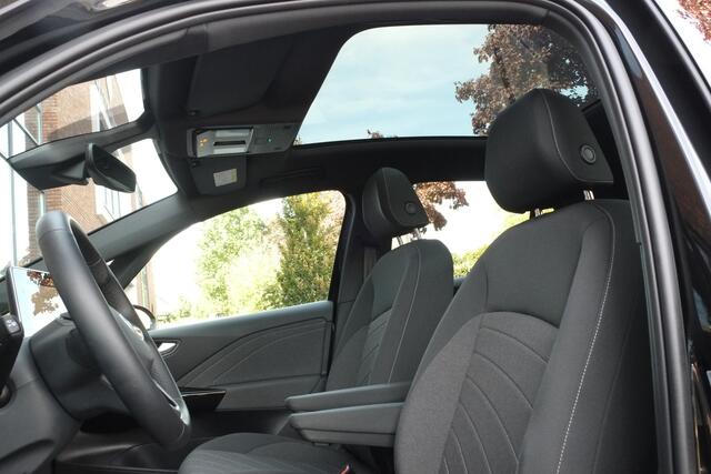 Volkswagen ID.3 Pro S Limited Edition 77 kWh Panoramadak, 360° Camera, ACC, Dodehoek detectie