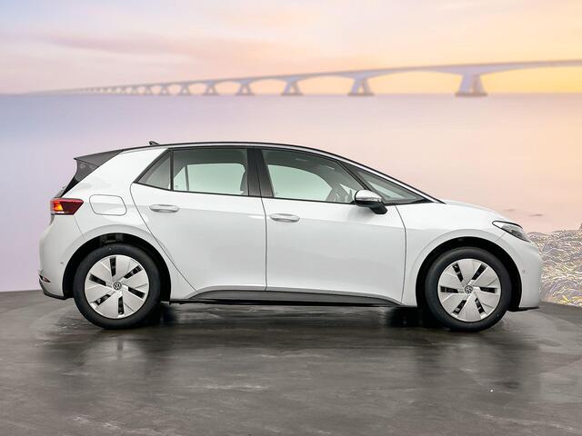 Volkswagen ID.3 Pure 52 kWh accu, 125 kW / 170 pk Hatchback Elektr