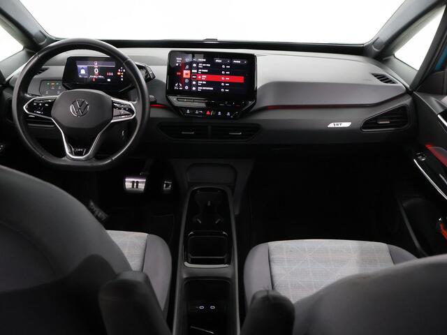Volkswagen ID.3 First 58 kWh | Navigatie | Stoel/Stuurwielverwarming | Cruise Control Adaptief | Parkeersensoren |