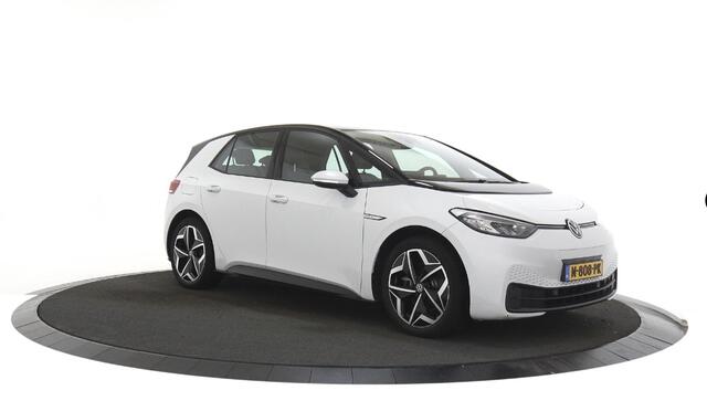 Volkswagen ID.3 Pro S 77 kWh Navigatie / Camera / Trekhaak