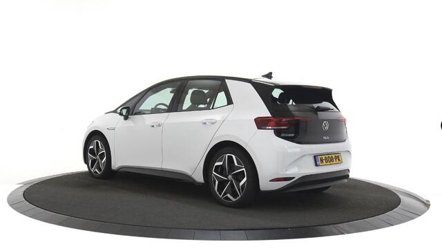 Volkswagen ID.3 Pro S 77 kWh Navigatie / Camera / Trekhaak