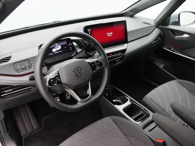 Volkswagen ID.3 Pro 58 kWh | Adaptive Cruise | Camera | Carplay | Stoel Verwarming | Parkeersensoren | Privacy Glass | Climate Control | Navigatiesysteem | 19 Inch | 71.118 Km