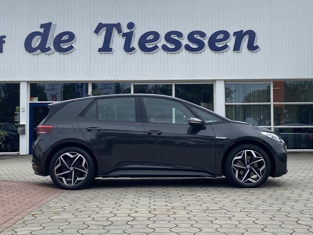 Volkswagen ID.3 Pro S 77 kWh 204PK Luxe uitvoering, Adaptive cruise, Rijklaar met beurt & garantie!