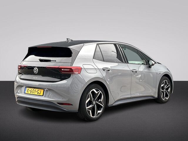 Volkswagen ID.3 First Plus 58 kWh Camera | LED | Cruise Controle | LM Velgen | Privacy Glass