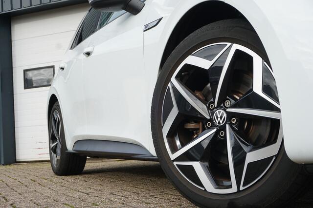 Volkswagen ID.3 First Plus 58 kWh | STOEL/STUURVERW. | CAMERA | MATRIX LED | ACC |