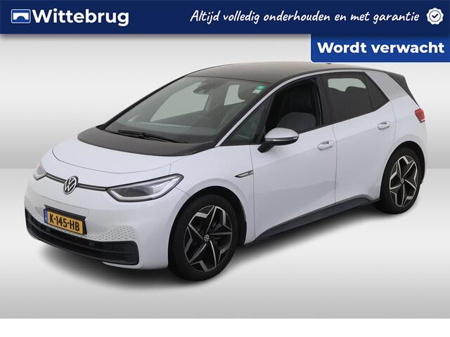 Volkswagen ID.3 First Plus 58 kWh Navigatie / Parkeersensoren / Airco-Clima / Camera / LED verlichting