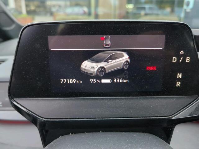 Volkswagen ID.3 Life 58 kWh Led verlichting / Navigatie / Stoelverwarming / App-connect / Parkeersensoren