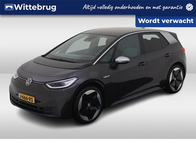 Volkswagen ID.3 First Max 58 kWh / PANO/ CAMERA/ PARK. SENSOREN/ IQ. LIGHT/ ERGO ACTIVE/ NAVI/ CLIMA/ STOELVERWARM./