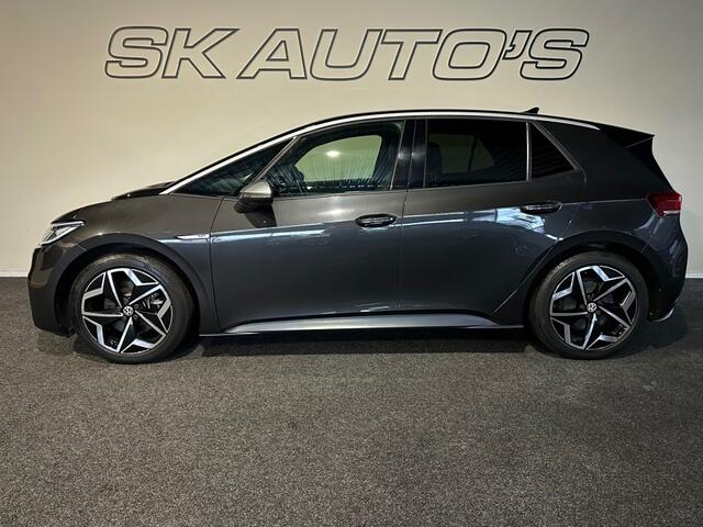 Volkswagen ID.3 FIRST PLUS 58 KWH STOEL/STUURVERW l CAMERA l NAVI l ADAPTCRUISE l 204PK l