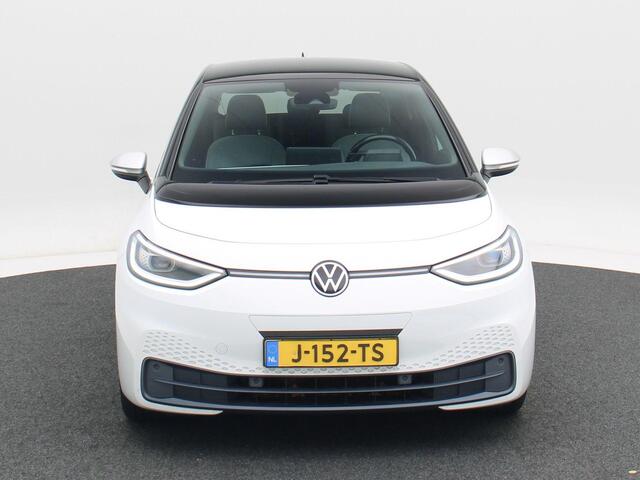 Volkswagen ID.3 First Plus 58 kWh 204 Pk Automaat | Adaptive Cruise | Climate Control | Stoelverwarming | Navigatie | Camera | Carplay | 19 inch | 124.915 Km!!