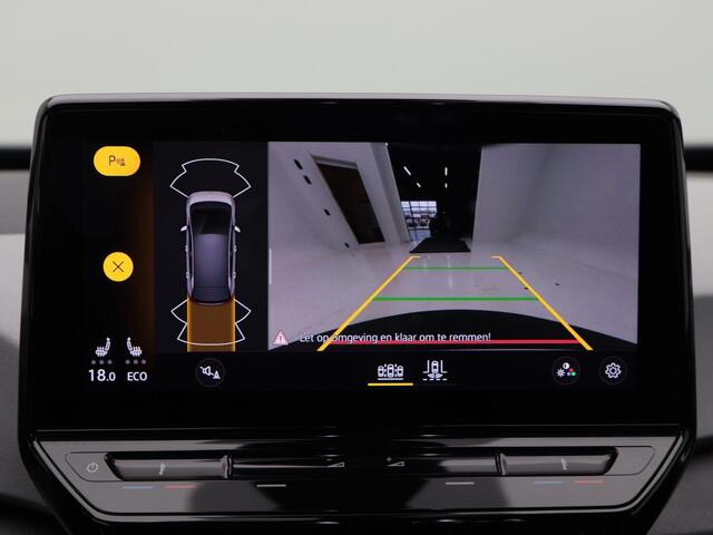 Volkswagen ID.3 First Plus 58 kWh 204 Pk Automaat | Adaptive Cruise | Climate Control | Stoelverwarming | Navigatie | Camera | Carplay | 19 inch | 124.915 Km!!