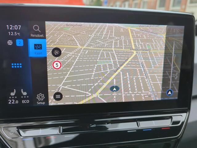 Volkswagen ID.3 First 58 kWh 204pk / Navigatie / PDC/ 18" LMV