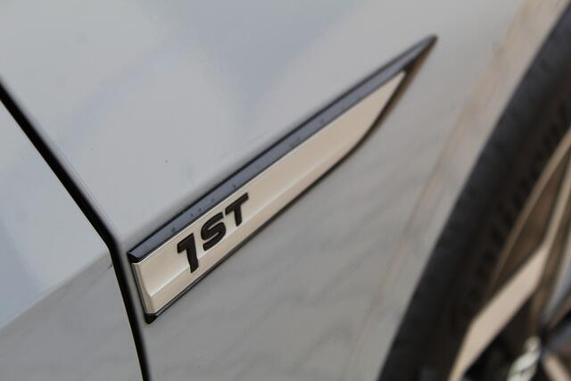 Volkswagen ID.3 First Plus 58 kWh | SOH 87% | Incl BTW | Trekhaak | Stoelverwarming