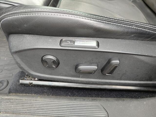 Volkswagen ID.3 First Max 58kWh Ergo Active Stoelen Panoramadak Adap.Cruise Apple Carplay Android Auto Navi-Pro Ecc Stoel-Stuurverwarming Elek.Stoelen Lmv Privacy Glas Keyless Advanced Led-Achterlicht dynamisch Matrix Led Origineel Nederlandse Auto Zeer compleet Nieuwpri