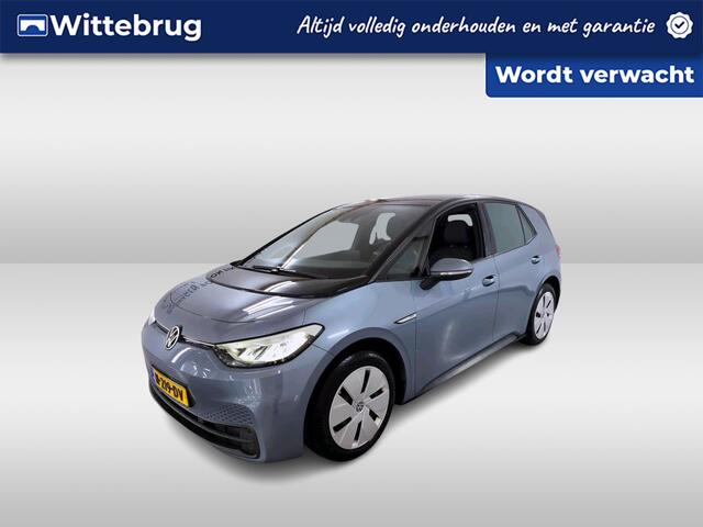 Volkswagen ID.3 Life 58 kWh / Navigatie / App connect / Parkeersensoren V+A / Stoel+stuur verwarming /