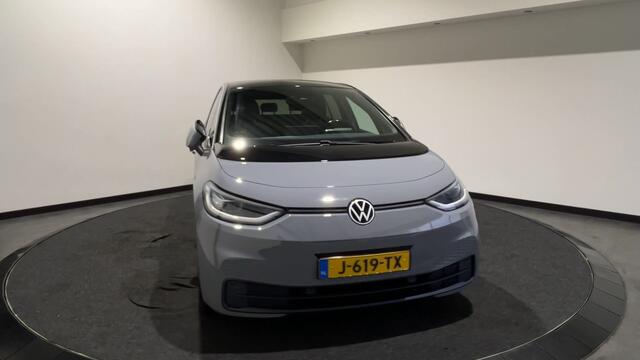 Volkswagen ID.3 First Plus 58 kWh All season banden | Camera | Nette auto | Matrix Led