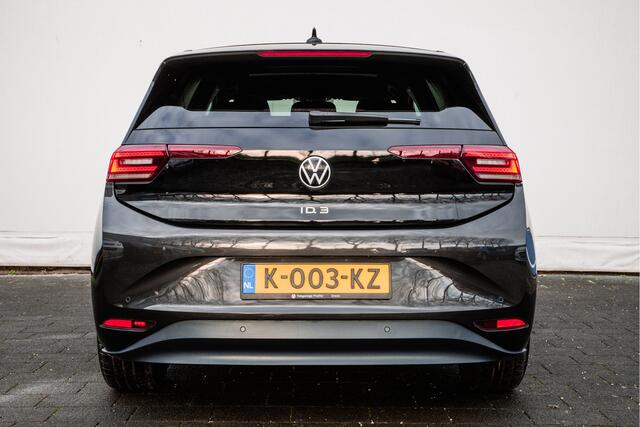 Volkswagen ID.3 First Max 58 kWh Panoramadak/ Stoelmassage/ IQ Led/ Stoel-stuurverwarming/ 20" Lmv/ Camera/ Carplay