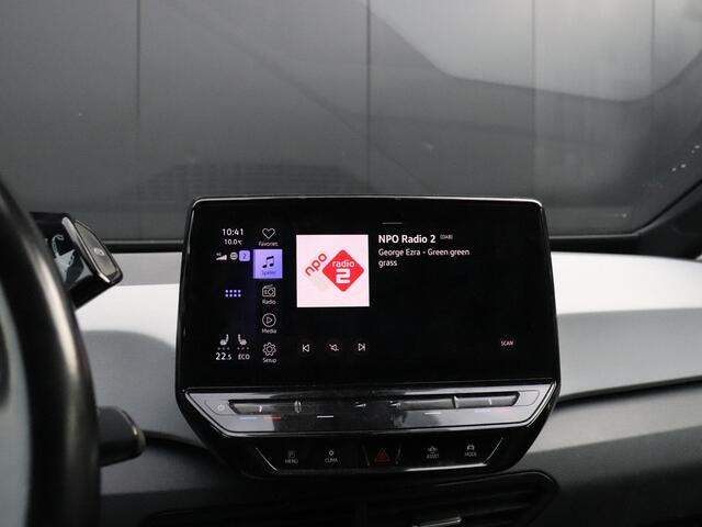 Volkswagen ID.3 First Plus 58 kWh | CAMERA | SOH 93,7% | CRUISE | NAVI | APPLE CARPLAY | STOEL/STUURVERW. |