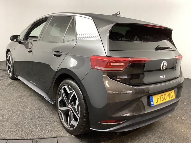 Volkswagen ID.3 First Plus 58 kWh | Steunhaak | Clima | Winterpakket |* 27 t/m 31 dec eindejaarsshow!!