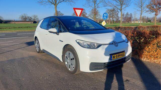 Volkswagen ID.3 Pure 45 kWh CLIMA/NAVI/ACC BJ 2021