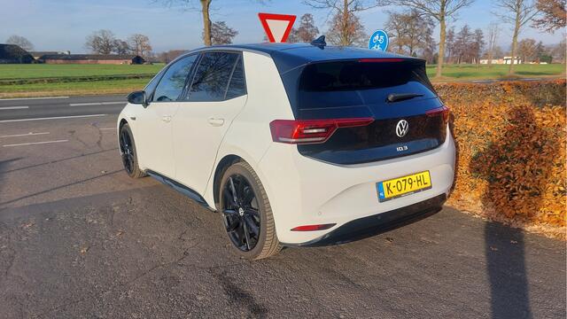 Volkswagen ID.3 First Plus 58 kWh CLIMA/LED/NAVI/CARPLAY BJ 2020