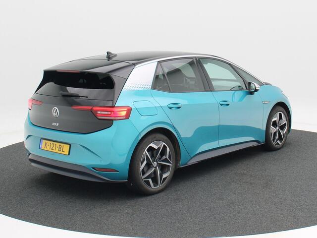 Volkswagen ID.3 First Plus 58 kWh | Adaptive Cruise | CarPlay | Navigatie | Stoelverwarming | Camera | 19 Inch | 66.952 Km!!