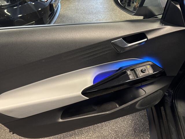 Volkswagen ID.3 1st Plus 58 kWh / Stuur- en stoelverwarming / full LED / Dab+ / Apple Carplay / Adaptive Cruise / Camera / App connect - incl BTW -