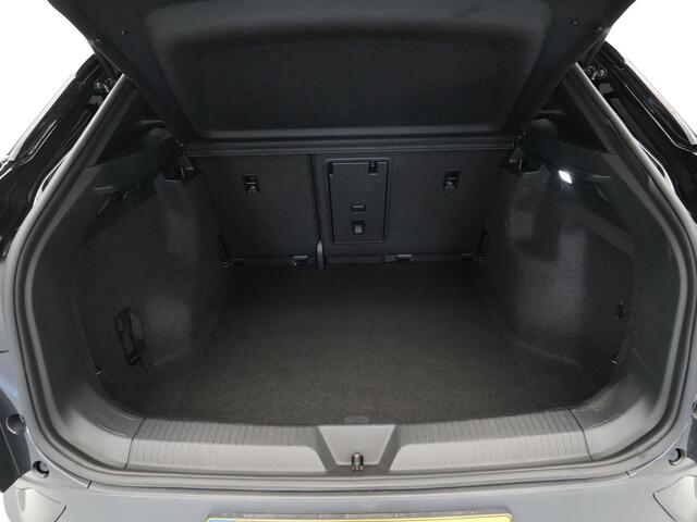 Volkswagen ID.4 First 77 kWh Navigatie Camera Stoelverwarming Acc