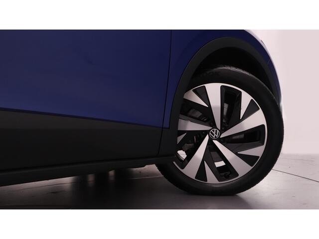 Volkswagen ID.4 First 77 kWh 204pk Navigatie Trekhaak