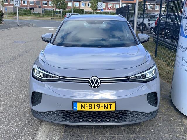 Volkswagen ID.4 Pro 77 kWh (WLTP 528km) met o.a. trekhaak, navigatie, LED, 19", allseason, etc.