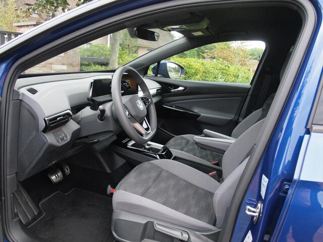 Volkswagen ID.4 Pro 77 kWh | Apple Carplay | Cruise Control | Parkeersensoren | Sfeerverlichting |