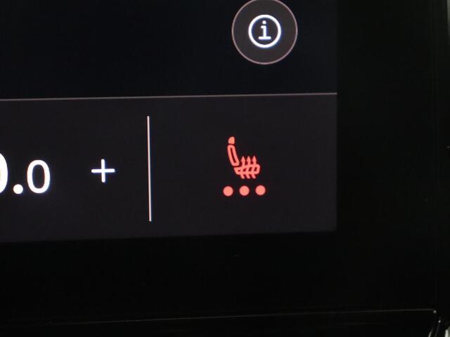 Volkswagen ID.4 First 77 kWh | Trekhaak | Automaat | Sfeerverlichting | Camera | Navigatie | Stoelverwarming | Carplay | LMV 20 inch | LED | Cruise Control | Getint glas | Climate controle