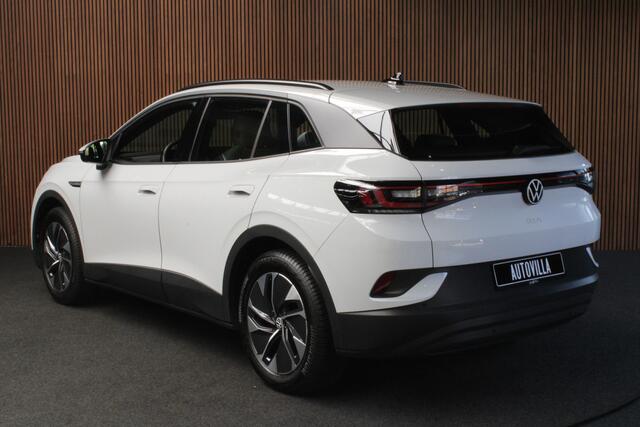 Volkswagen ID.4 Navi ACC Camera Warmtepomp PDC Stuurverwarm. Carplay 19" LM velgen Climate voor & achter Interieur voorverwarming & koeling