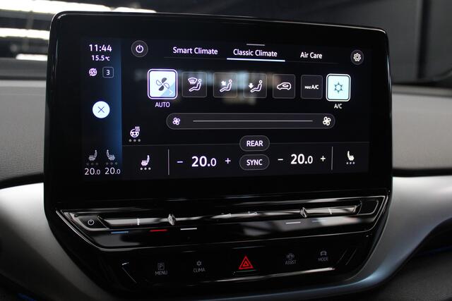 Volkswagen ID.4 Navi ACC Camera Warmtepomp PDC Stuurverwarm. Carplay 19" LM velgen Climate voor & achter Interieur voorverwarming & koeling