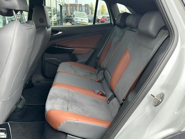 Volkswagen ID.4 First 77 KWH - SOH 90,7% - Navigatie - Cruise - Carplay