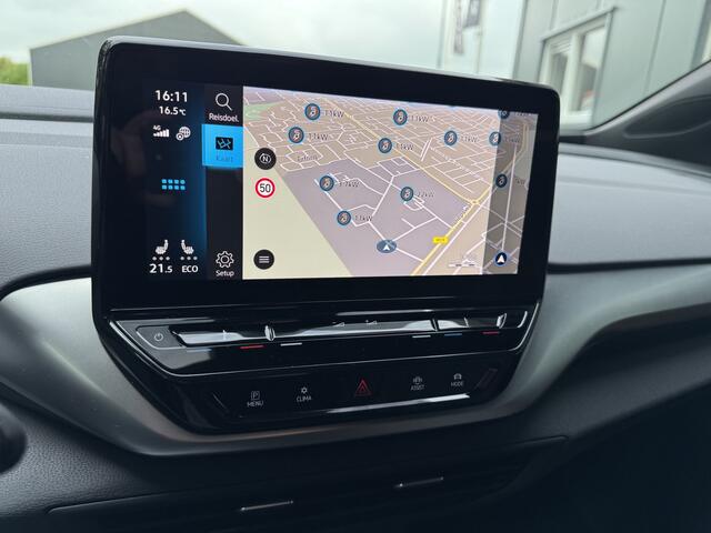 Volkswagen ID.4 First 77 kWh 204pk Camera Trekhaak Navi Apple Carplay