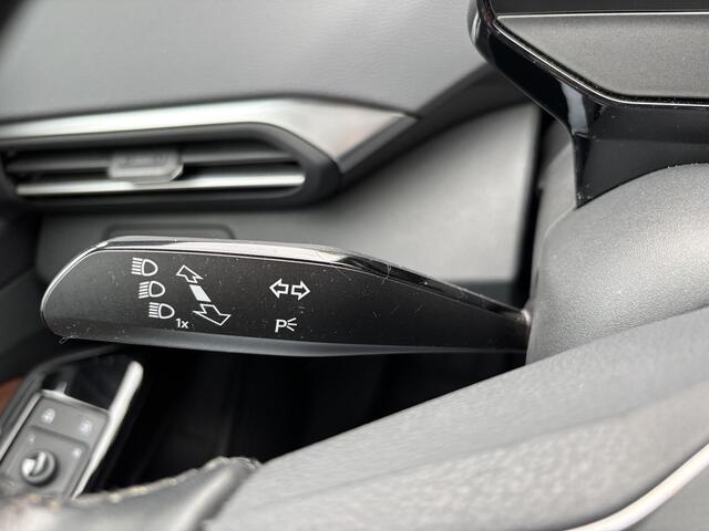 Volkswagen ID.4 First 77 kWh | Trekhaak | Navigatie |