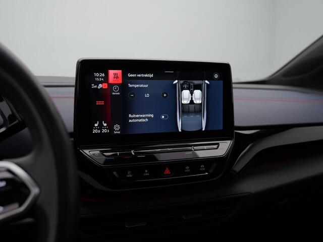 Volkswagen ID.4 GTX 4Motion 77 kWh 300 pk | Panoramadak | Trekhaak | 125 kW snelladen | Warmtepomp | Stuur-/stoelverwarming | Achteruitrijcamera |