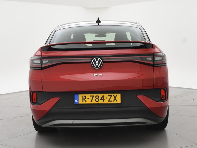 Volkswagen ID.5 PRO 77 kWh *KINGS RED* + STUUR/STOELVERWARMING | SFEERVERLICHTING | ORIG. NL