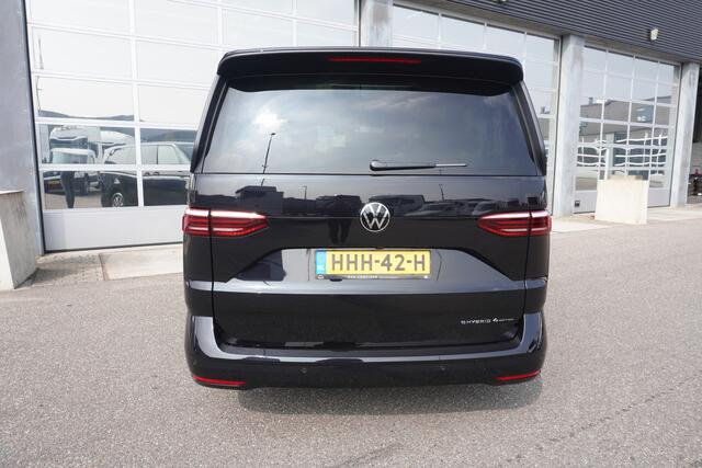 Volkswagen MULTIVAN 1.5 eHybrid L2 Bulli Edition 4-Motion 1.5 eHybrid L2 Bulli Edition 4-Motion, IQ Light koplampen, 7-persoons Vis-a-Vis, Navigatie, Trekhaak