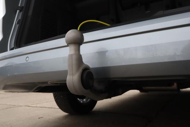 Volkswagen MULTIVAN 1.4 eHybrid L2H1 Style - NL- Auto!! Pano-Dak I Soft close I Apple