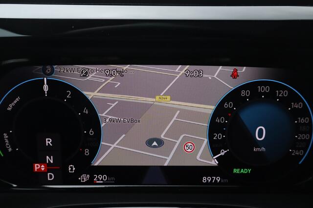 Volkswagen MULTIVAN 1.4 eHybrid L2H1 Style - NL- Auto!! Pano-Dak I Soft close I Apple