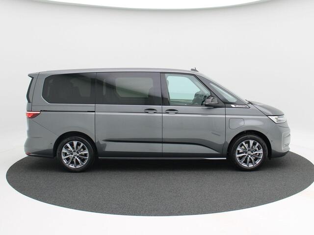 Volkswagen MULTIVAN Bulli Edition L2 1.5 eHybrid 245 PK | Trekhaak | 7 Persoons | Elektrische Achterklep | Adaptieve Cruise | Camera | LED Matrix |
