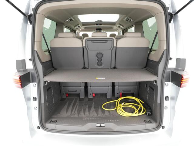 Volkswagen MULTIVAN 1.4 eHybrid 218pk L2 Bulli 7p Panorama Navigatie Camera IQ light Carplay