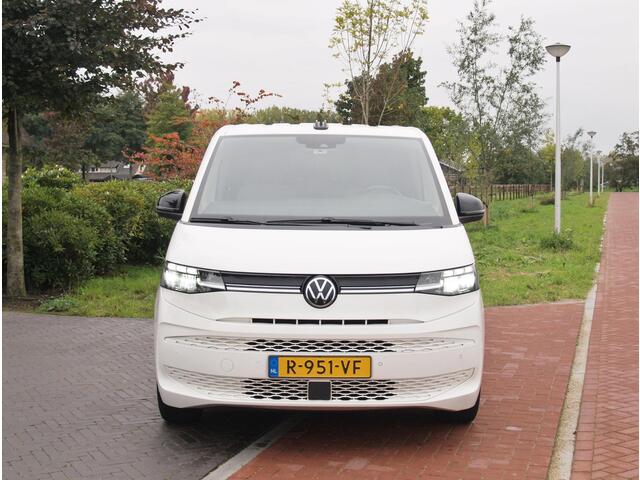 Volkswagen MULTIVAN 1.4 eHybrid L2H1 Life | 7 persoons | Camera | Apple Carplay | NL-Auto |