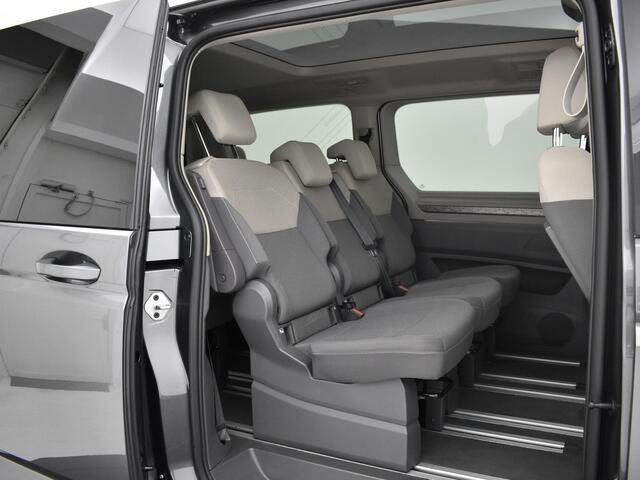 Volkswagen MULTIVAN 1.4 218pk DSG eHybrid L2H1 Life Business 7p. · Panoramadak · Apple/Android Car Play · IQ.Light · Navigatie · Camera · 7 Persoons · Elek. Achterklep · 18'' Inch · Garantie t/m 23-06-2027 of 150.000km