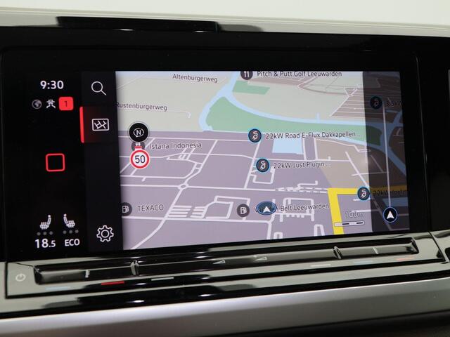 Volkswagen MULTIVAN 1.4 eHybrid L2 Bulli Edition | 7-Persoons | Panoramadak | Trekhaak | Adaptive Cruise | Carplay | Camera | Navigatie | Stoelverwarming | 18 inch | 35.946 Km!!