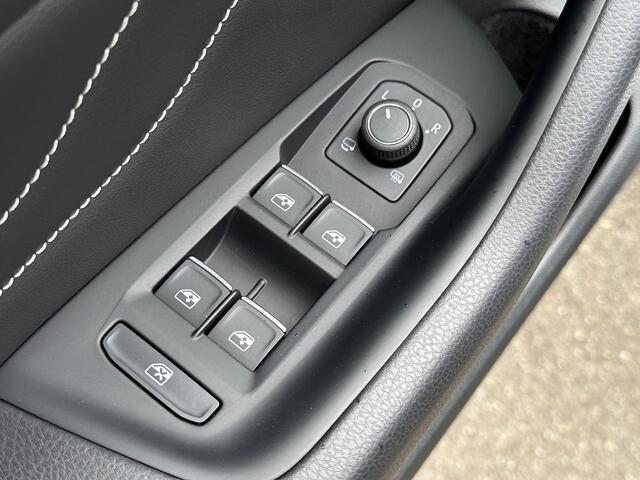 Volkswagen PASSAT Variant 1.4 TSI PHEV GTE | Panoramadak | Virtual Cockpit | 360 Camera | Rijklaar incl. garantie