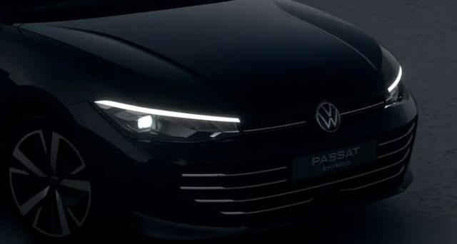 Volkswagen PASSAT Variant 1.5 eTSI Business